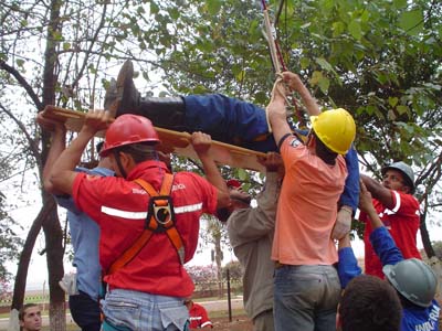Brigada de Emerg&ecirc;ncia